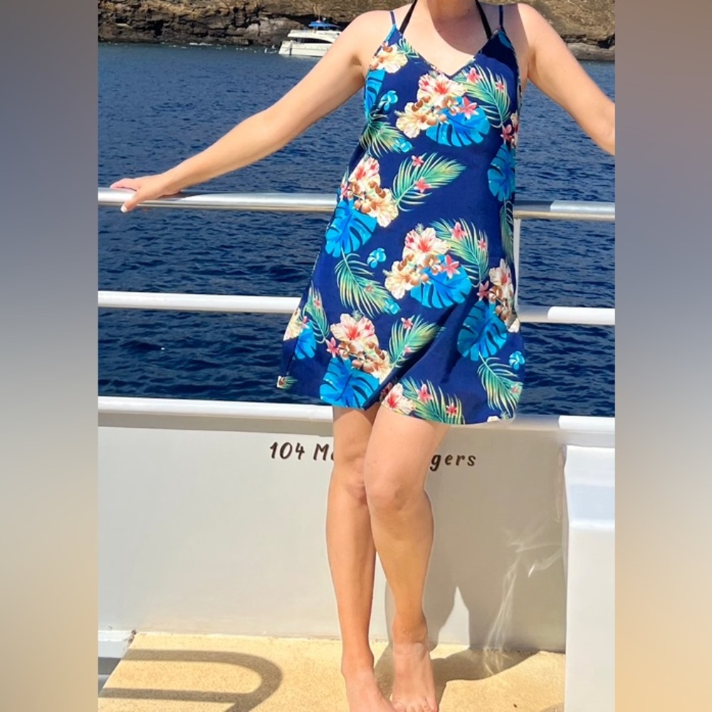 Tropical lightweight dress/Swimsuit cover